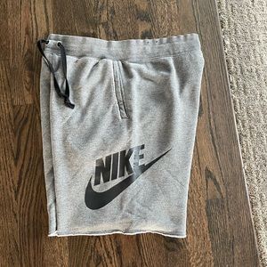 Men’s Nike shorts size medium dark grey